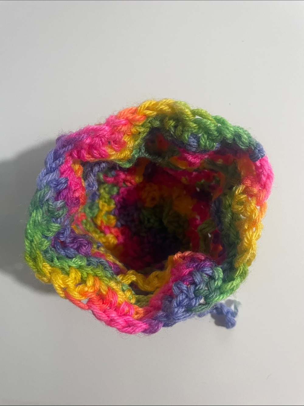 Miniature rainbow-colored pouch - Picture 3 of 4